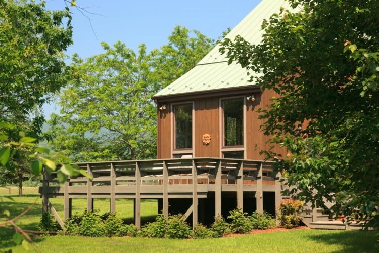 Fort Lewis Lodge  Bath County Virginia Inn  B B  Cabins and Restaurant